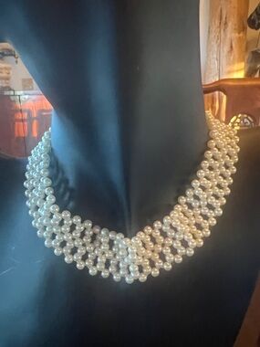 Classic White Pearl Collar Necklace - Elegant Women’s Jewelry